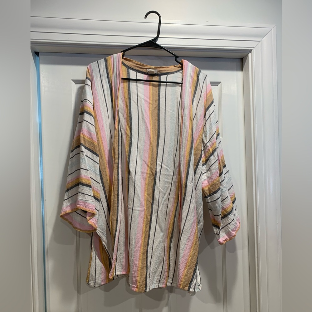 Billabong Coverup Size M/L